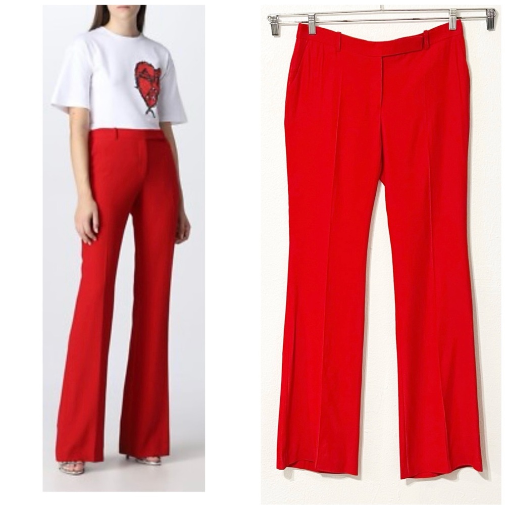 Alexander McQueen Flared Mid-Rise Trouser timeless led-lengthening silhouette